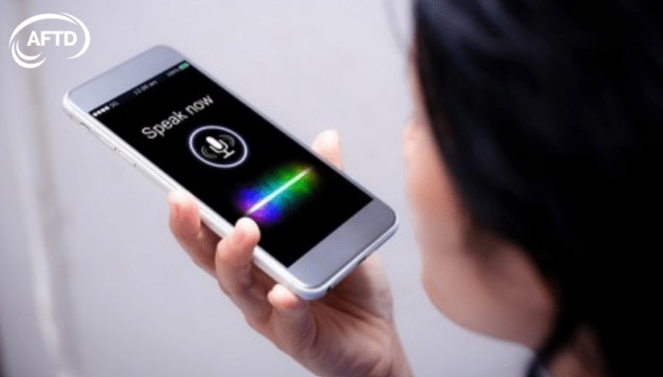 mobile phone application for detection of voice changes